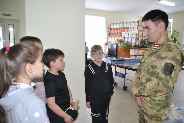 В Кировской области стартовала патриотическая акция Росгвардии «С чего начинается Родина»