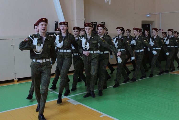 Кадеты Росгвардии определили лучших в военно-спортивной эстафете