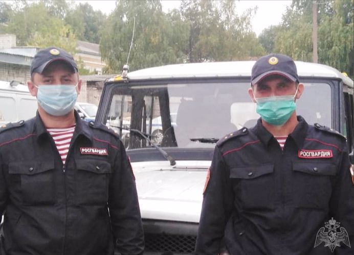 В городе Омутнинске Кировской области росгвардейцы нашли без вести пропавшую пенсионерку