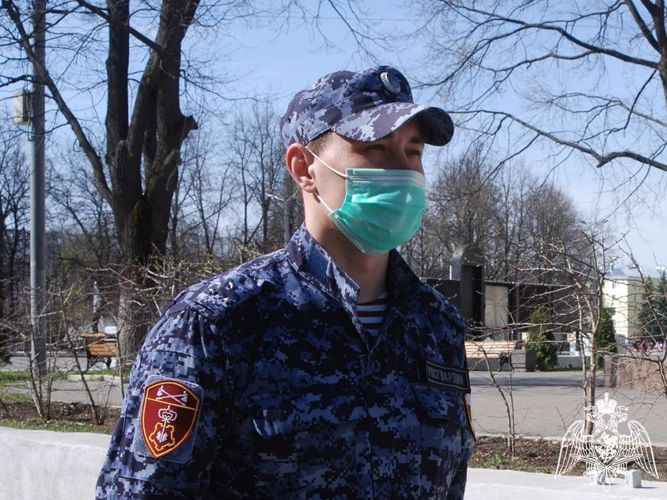 В Кирове сотрудники Росгвардии задержали подозреваемых в краже средств с банковской карты