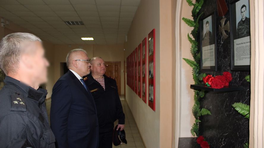 Врио губернатора Кировской области Александр Соколов встретился с бойцами спецназа Росгвардии