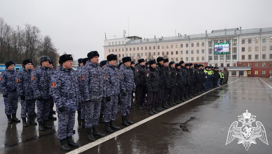В Кирове прошел гарнизонный инструктаж полиции и Росгвардии