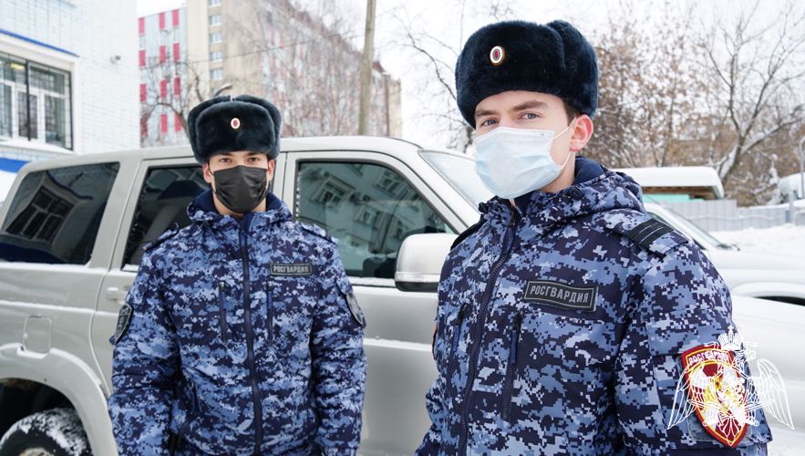 Кировские росгвардейцы задержали гражданина, находящегося в розыске