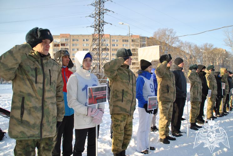 В Кирове состоялось открытие чемпионата Приволжского округа Росгвардии по лыжным гонкам и служебному двоеборью