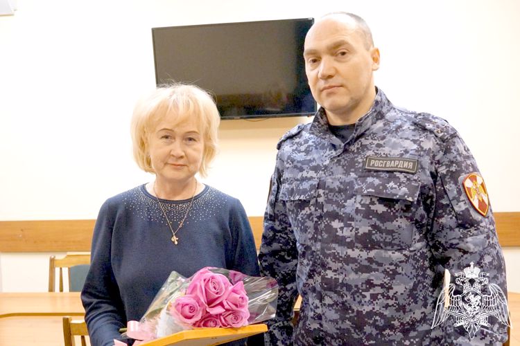 К профессиональному празднику пресс-служб Росгвардии журналисты в погонах поблагодарили коллег за взаимодействие