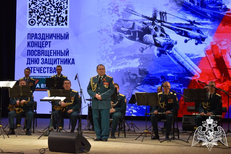 Кировский военный оркестр Росгвардии "Северная звезда" принял участие в благотворительном концерте в поддержку участников СВО