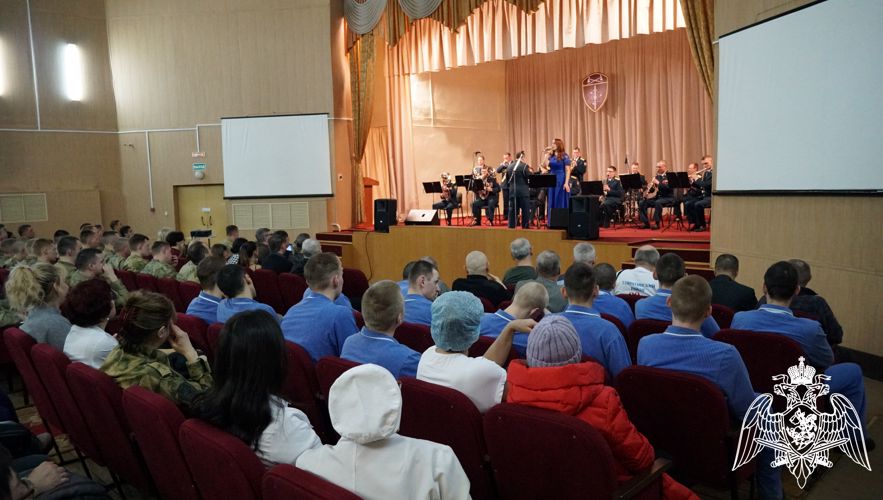 Кировский оркестр Росгвардии концертом отметил день создания военно-оркестровой службы ведомства