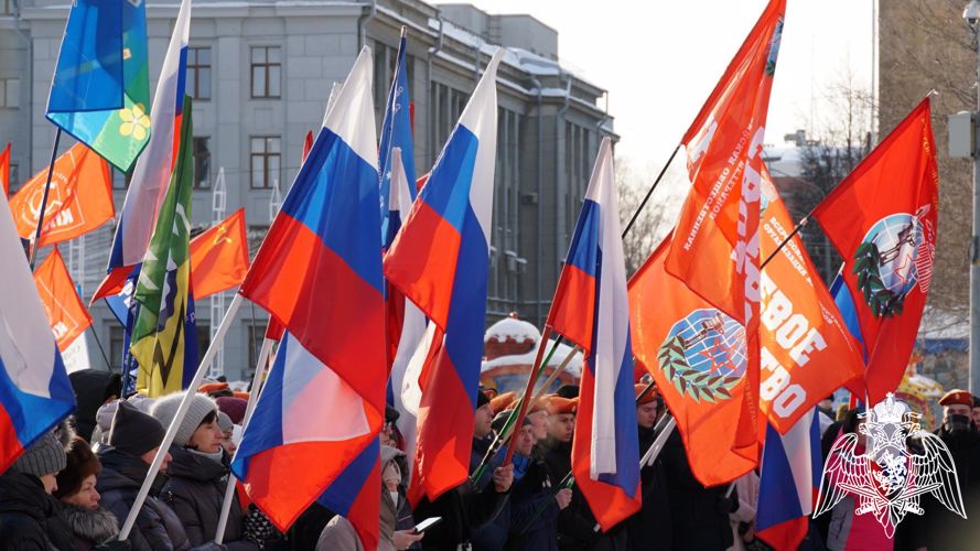 В Кирове росгвардейцы обеспечили безопасность митинга-концерта «Слава защитникам Отечества»