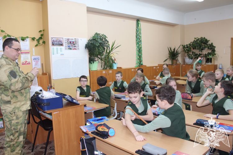В Кирове прошла акция "Росгвардия: на страже здоровья"