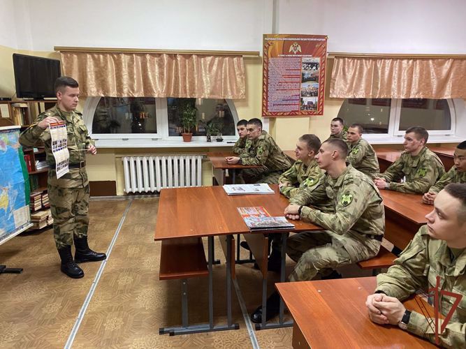 Росгвардия приглашает в ведомственные военные институты!