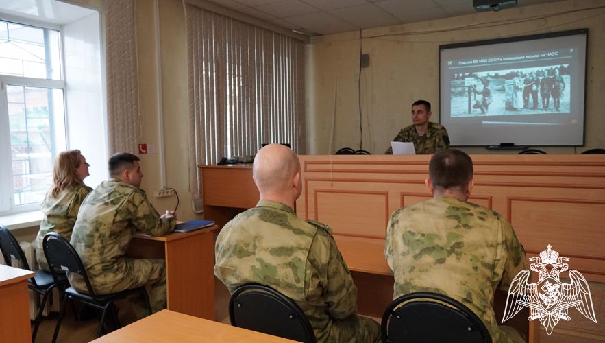 Память жертв радиационных катастроф и аварий почтили росгвардейцы Приволжья