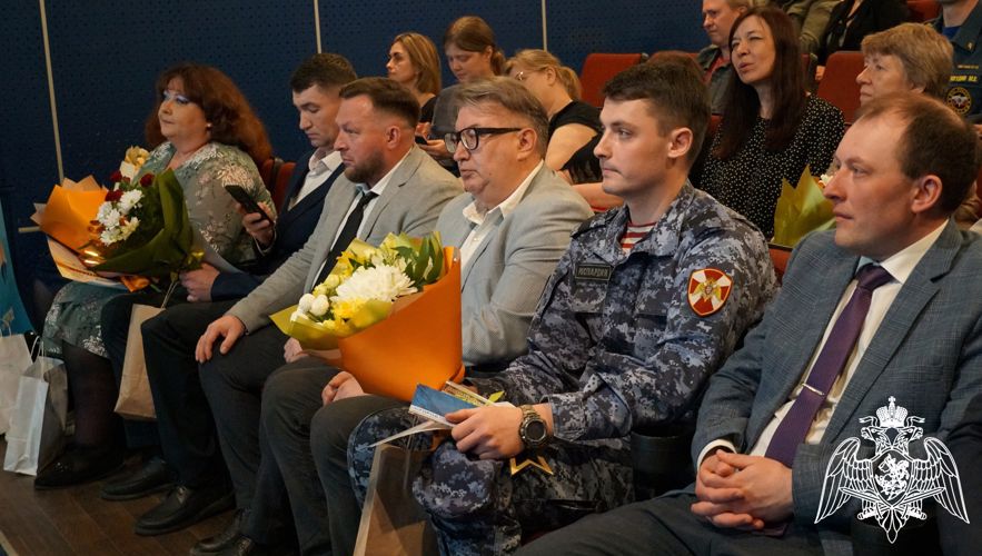 В Кирове сотрудник Росгвардии стал победителем конкурса «Герой нашего города»