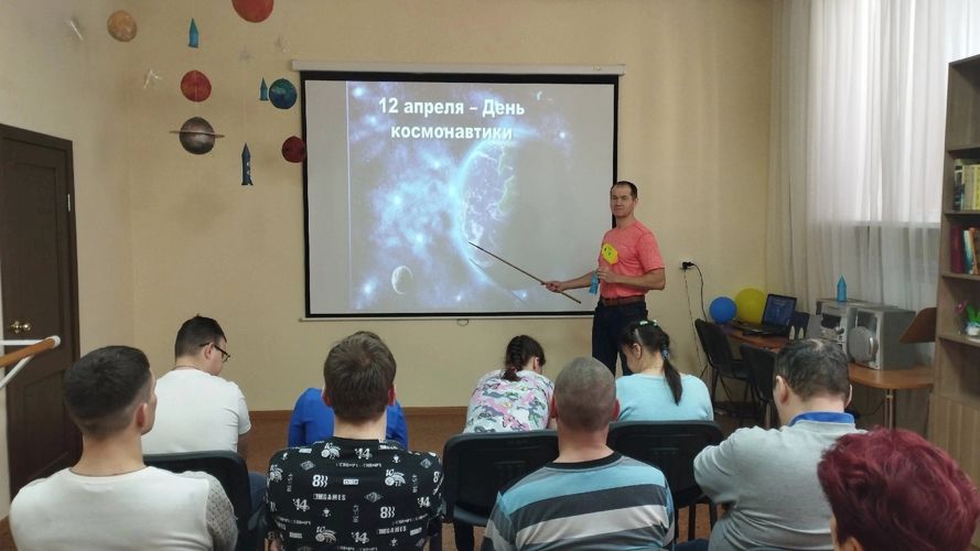 В Кирове ветеран Росгвардии Владимир Помаскин провел цикл лекций о подвигах соотечественников