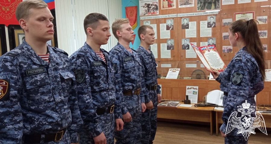 В Кирове новобранцы Росгвардии приняли Присягу