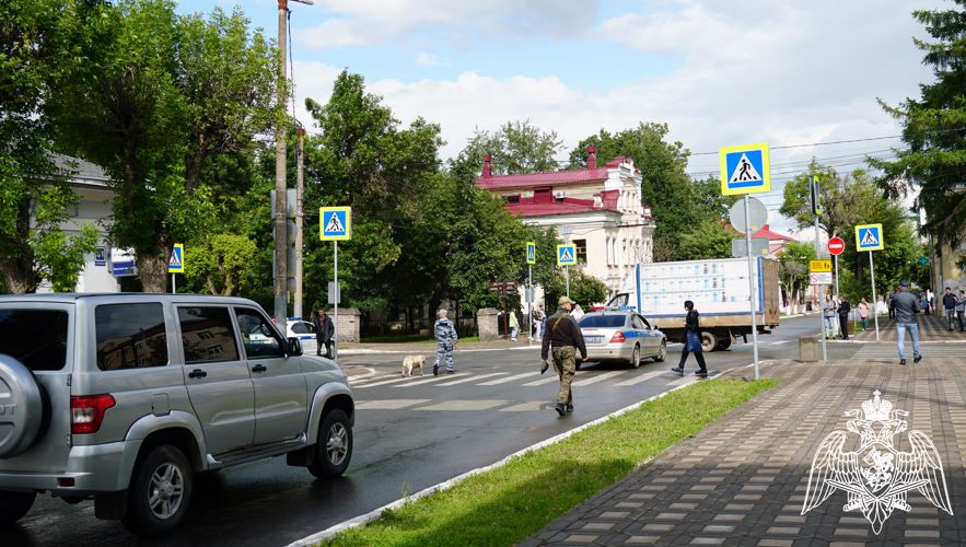 В Кировской области росгвардейцы обеспечили безопасность участников Великорецкого крестного хода 