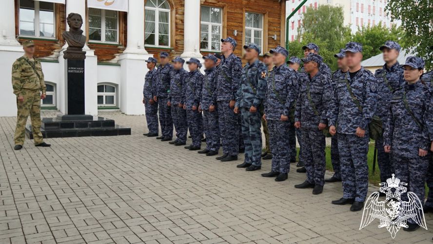 На базе Управления Росгвардии прошли пожарно-тактические учения