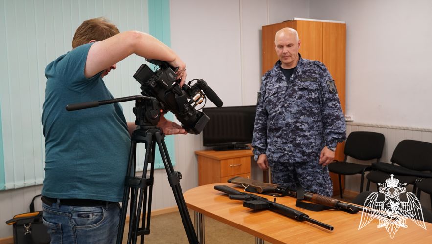ГТРК "Вятка": жители Кировской области могут сдать незаконно хранящееся оружие росгвардейцам