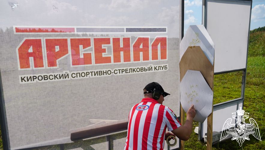 В Кировской области сотрудник Росгвардии стал победителем областного чемпионата по практической стрельбе