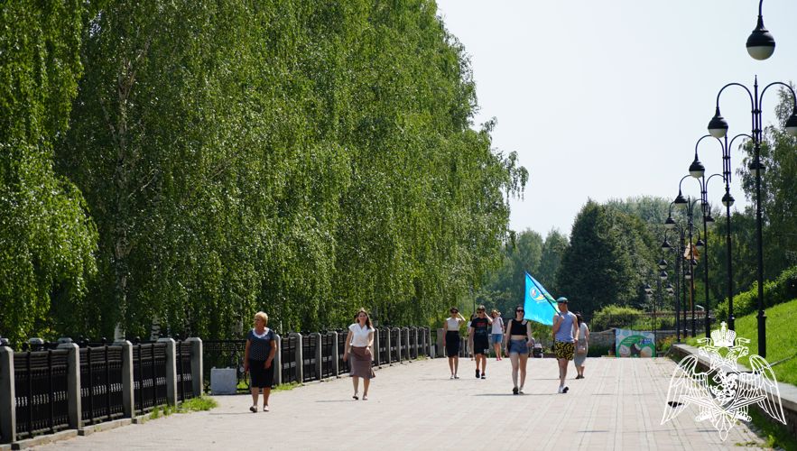 В Кирове росгвардейцы обеспечили безопасность в День ВДВ