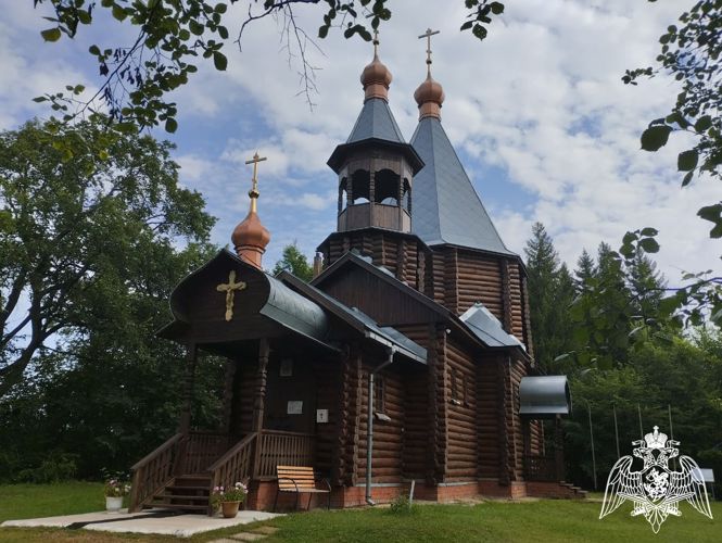 Ветеран Росгвардии провел для кировчан экскурсию по одному из первых поселений Вятского края
