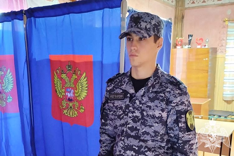 Росгвардейцы обеспечили безопасность выборов в Кировской области