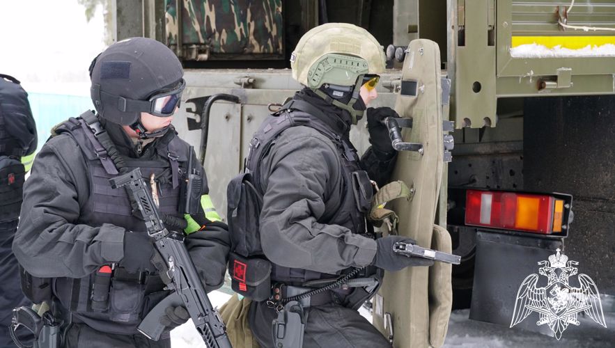 Генерал армии Виктор Золотов поздравил личный состав и ветеранов СОБР с профессиональным праздником