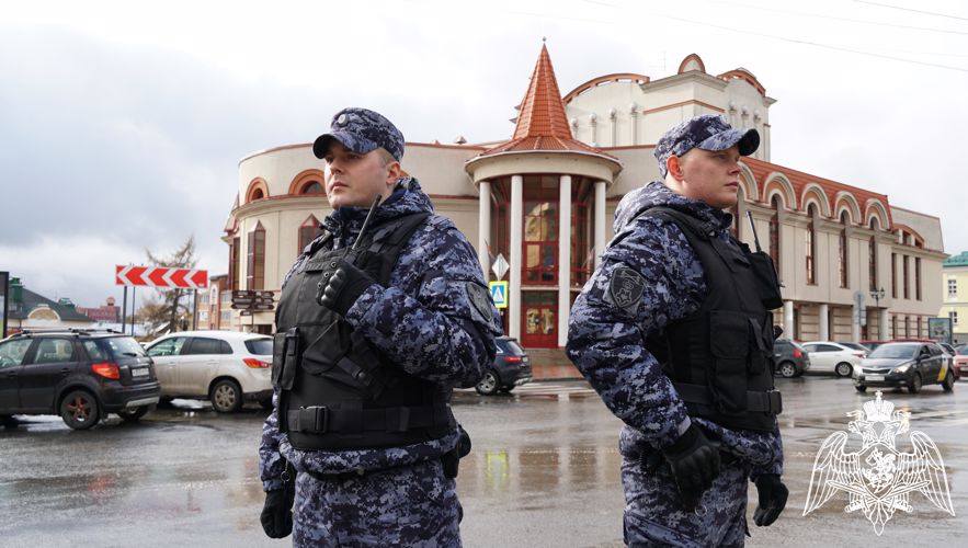 В Кирове росгвардейцы задержали гражданина, подозреваемого в приобретении наркотиков