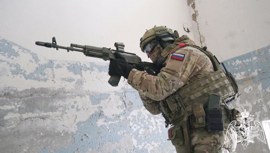 Генерал армии Виктор Золотов поздравил личный состав и ветеранов СОБР с профессиональным праздником