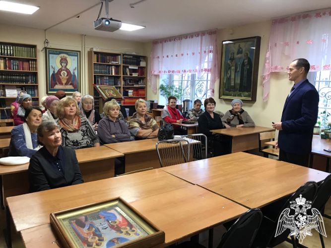 В Кирове ветеран Росгвардии провел для кировчан виртуальную экскурсию