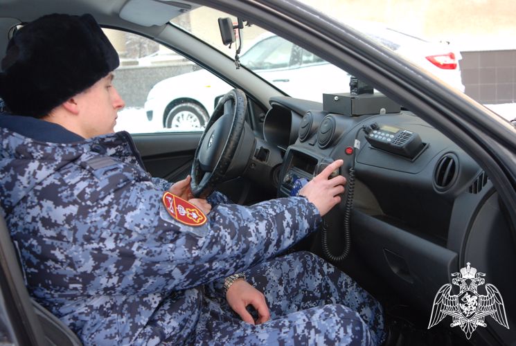 В Кирове росгвардейцы задержали гражданина, который подозревается в проникновении на охраняемую территорию 