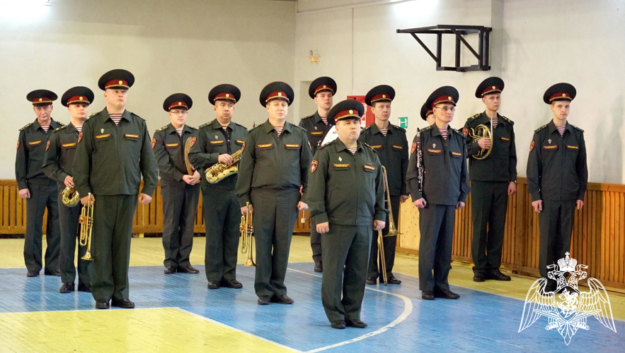 Командир Кировского соединения ВНГ РФ Линар Нигматзянов принял участие в церемонии принятия Присяги подшефными курсантами