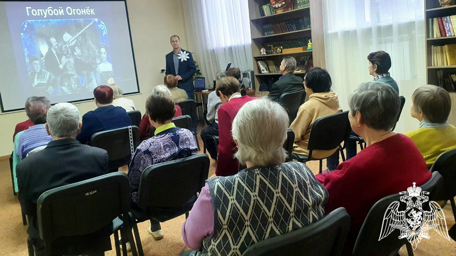 Ветераны Росгвардии провели позновательно-просветительские беседы для кировчан