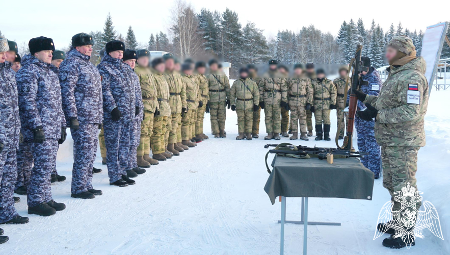 В Кирове сотрудники и военнослужащие Росгвардии провели комплексное занятие на полигоне