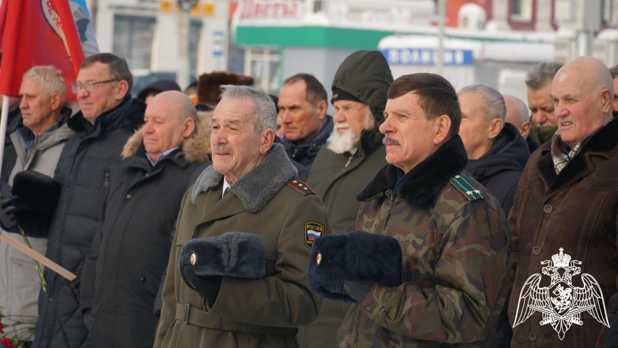 В Кирове в 35-ю годовщину вывода советских войск из Афганистана ветераны Росгвардии почтили память воинов-интернационалистов