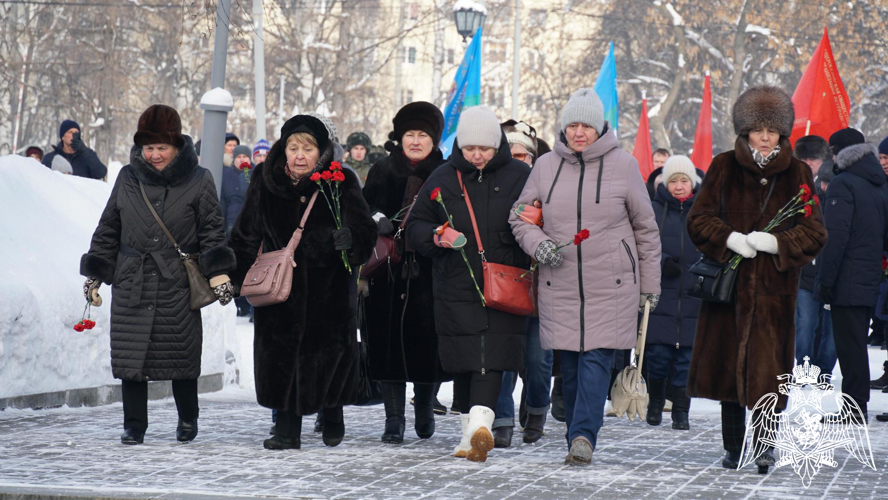 В Кирове в 35-ю годовщину вывода советских войск из Афганистана ветераны Росгвардии почтили память воинов-интернационалистов