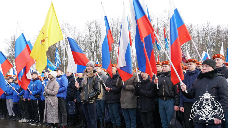 В Кирове росгвардейцы приняли участие в обеспечении безопасности митинга «Русская весна»