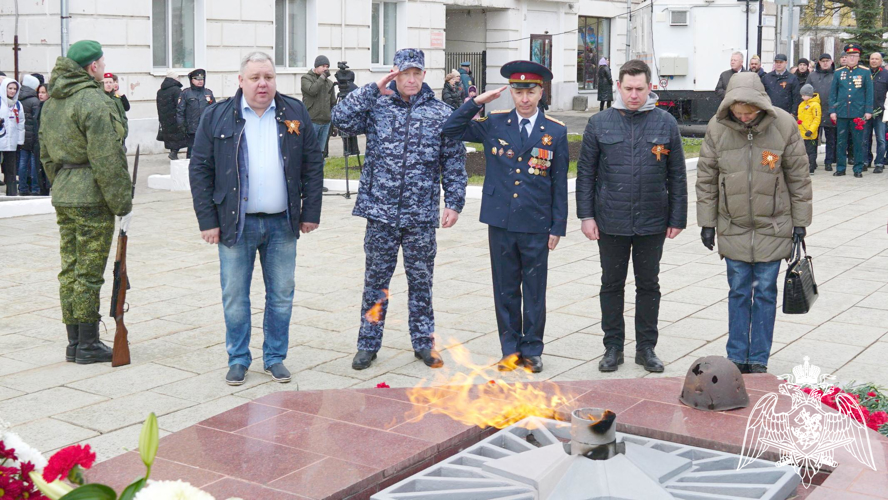 В Кирове сотрудники и военнослужащие Росгвардии приняли участие в торжествах, посвященных 79-ой годовщине Победы в Великой Отечественной войне 
