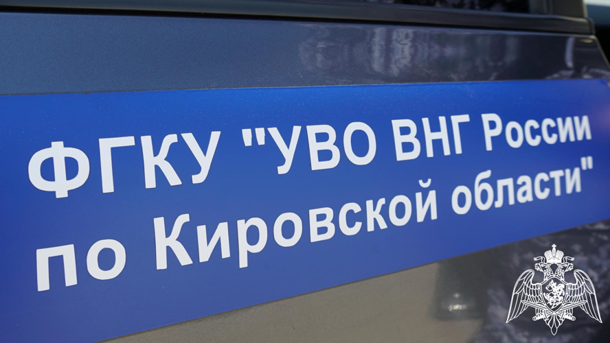 Кировские росгвардейцы пресекли драку в кафе