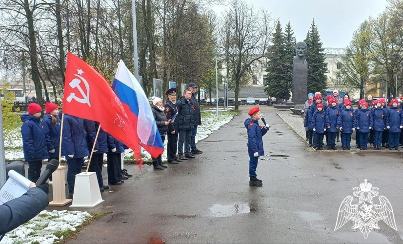 В Кирове представитель Росгвардии принял участие в патриотической акции «Сражаюсь, верю, люблю»