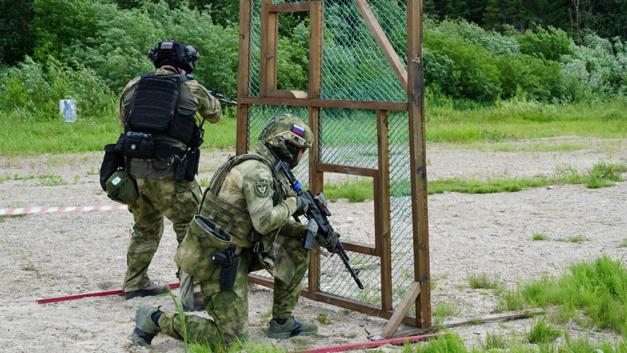 Команда ОМОН «Вятич» - победитель турнира по тактической стрельбе среди спецподразделений (видео)