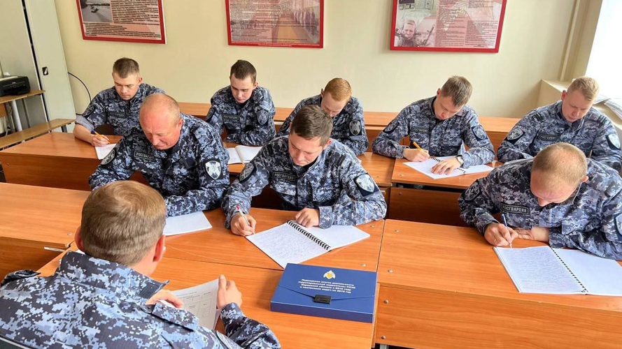 В Кирове состоялся учебно-методический сбор пожарных расчетов Росгвардии