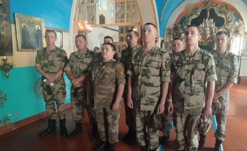 В Кировской области росгвардейцы приняли участие в молебнах в честь святого равноапостольного князя Владимира