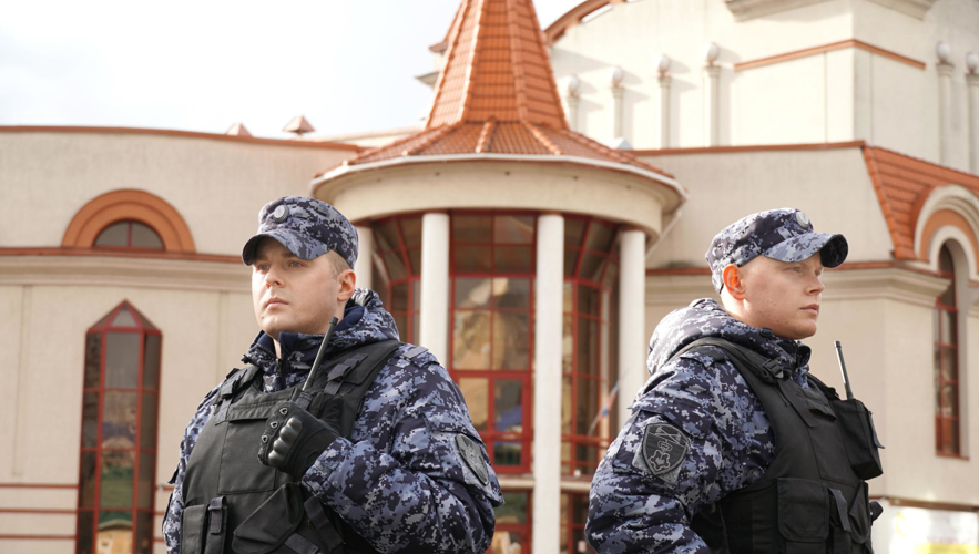 Кировчанам рассказали об условиях поступления в вузы Росгвардии и на службу во вневедомственную охрану