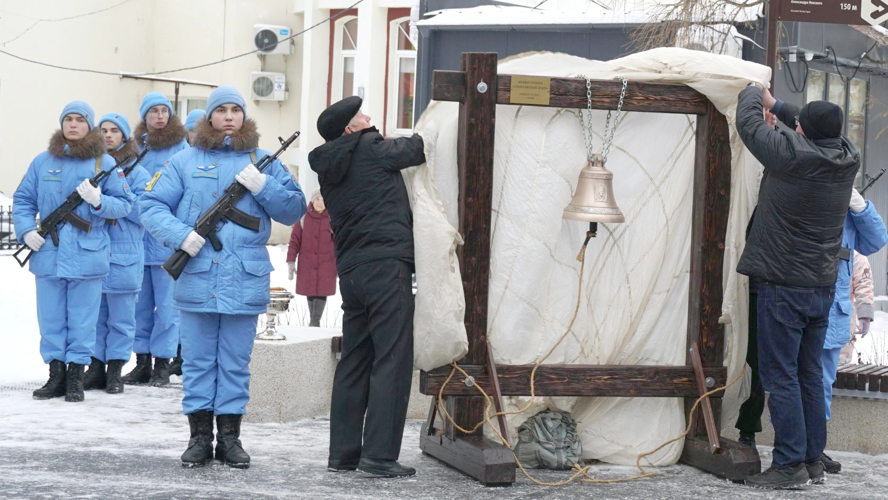 В Кирове сотрудники Росгвардии приняли участие в акции «Помяни нас, Россия»
