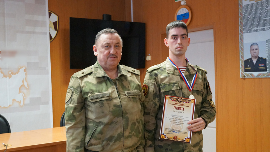 Кировчане стали призерами чемпионата Кировского соединения войск национальной гвардии РФ по шахматам