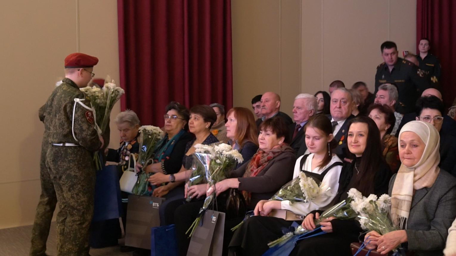 В Кирове состоялось торжественное мероприятие, посвященное Дню войск национальной гвардии Российской Федерации
