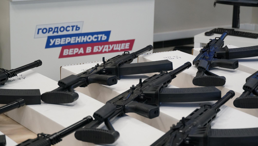 Кировским бойцам в зоне СВО переданы ружья для уничтожения дронов 