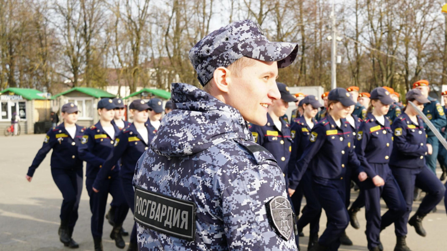 В Кирове росгвардейцы готовятся принять участие в параде Победы