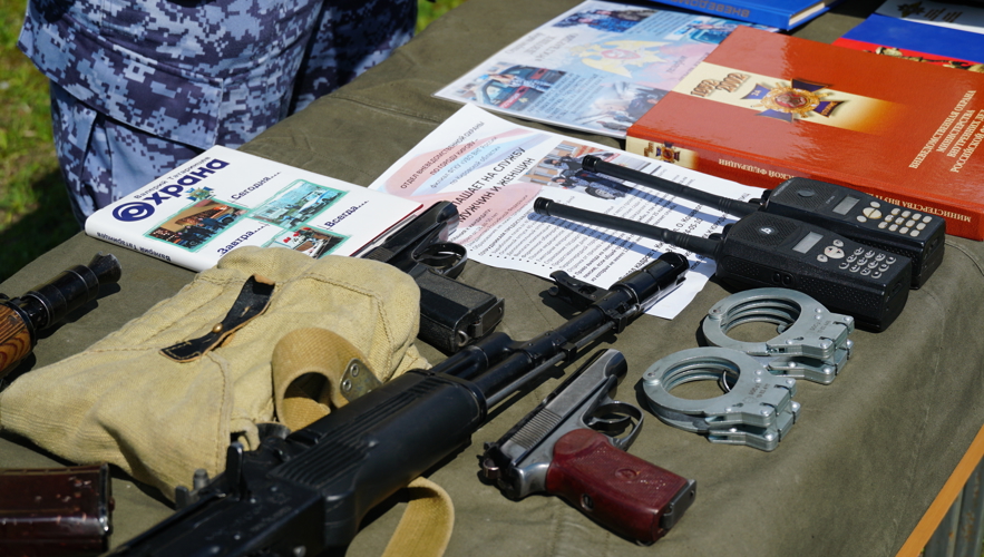 Делимся опытом и приглашаем на службу: на полигоне Росгвардии прошли военно-тренировочные сборы для старшеклассников