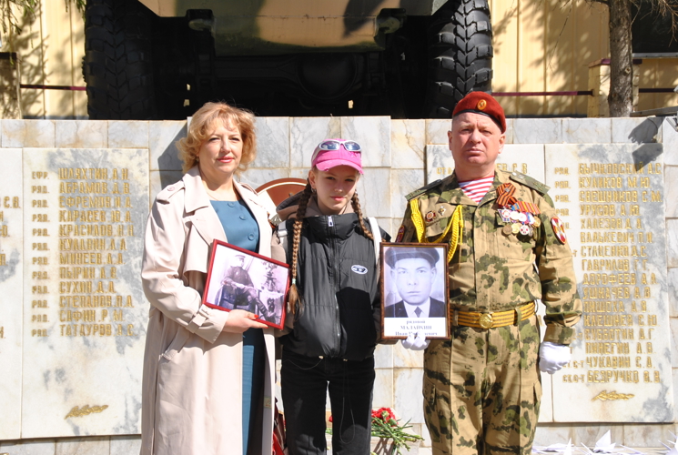 В Кирове росгвардейцы присоединились к патриотической акции "Журавли Победы"